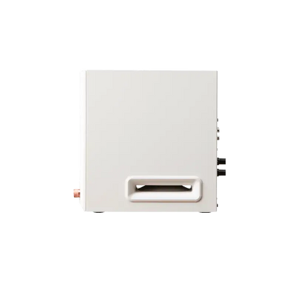 Edifier MR5 blanco – vista lateral mostrando salida de aire tipo bass reflex.